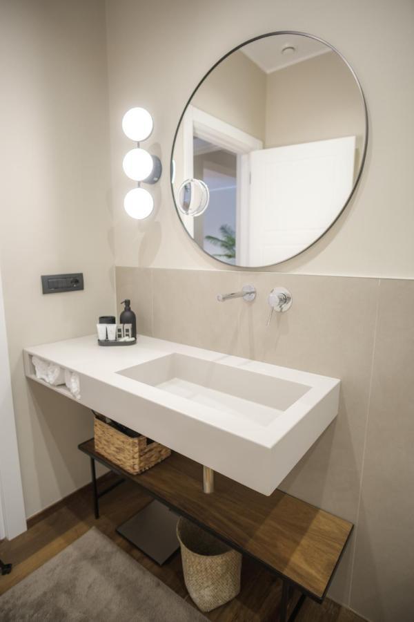 Palazzo Danisi Rooms&Suites Bari Kültér fotó