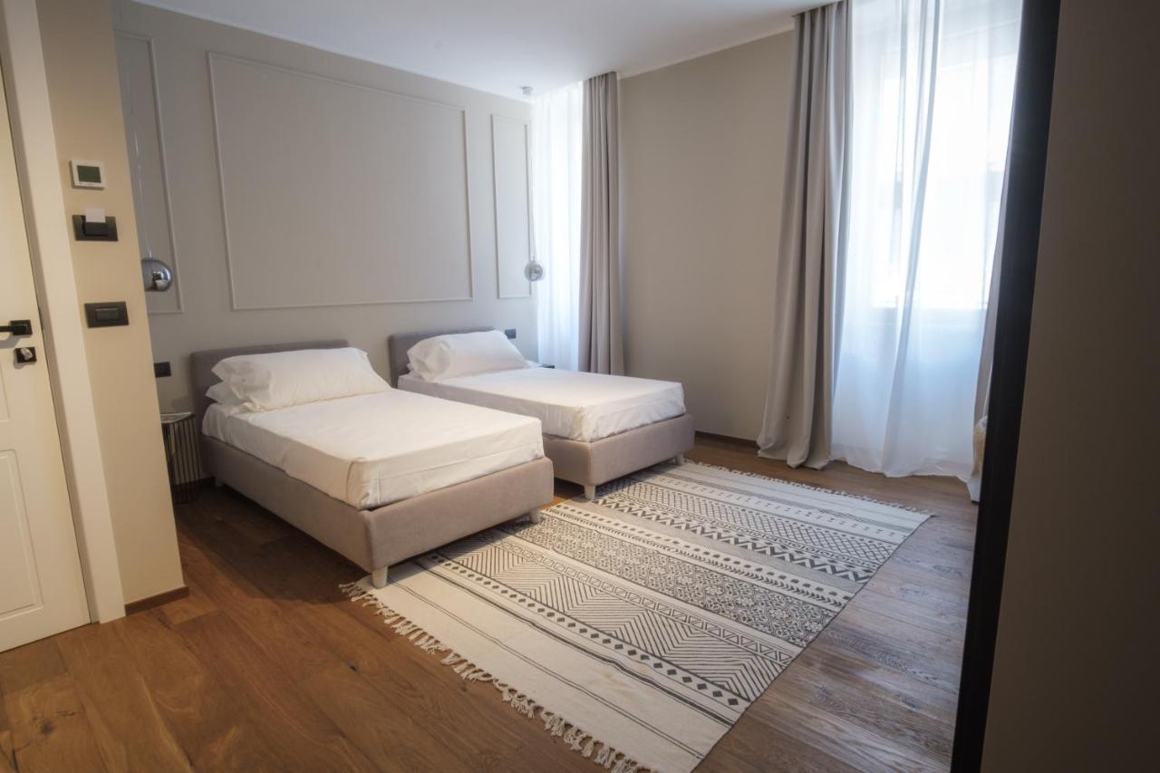 Palazzo Danisi Rooms&Suites Bari Kültér fotó