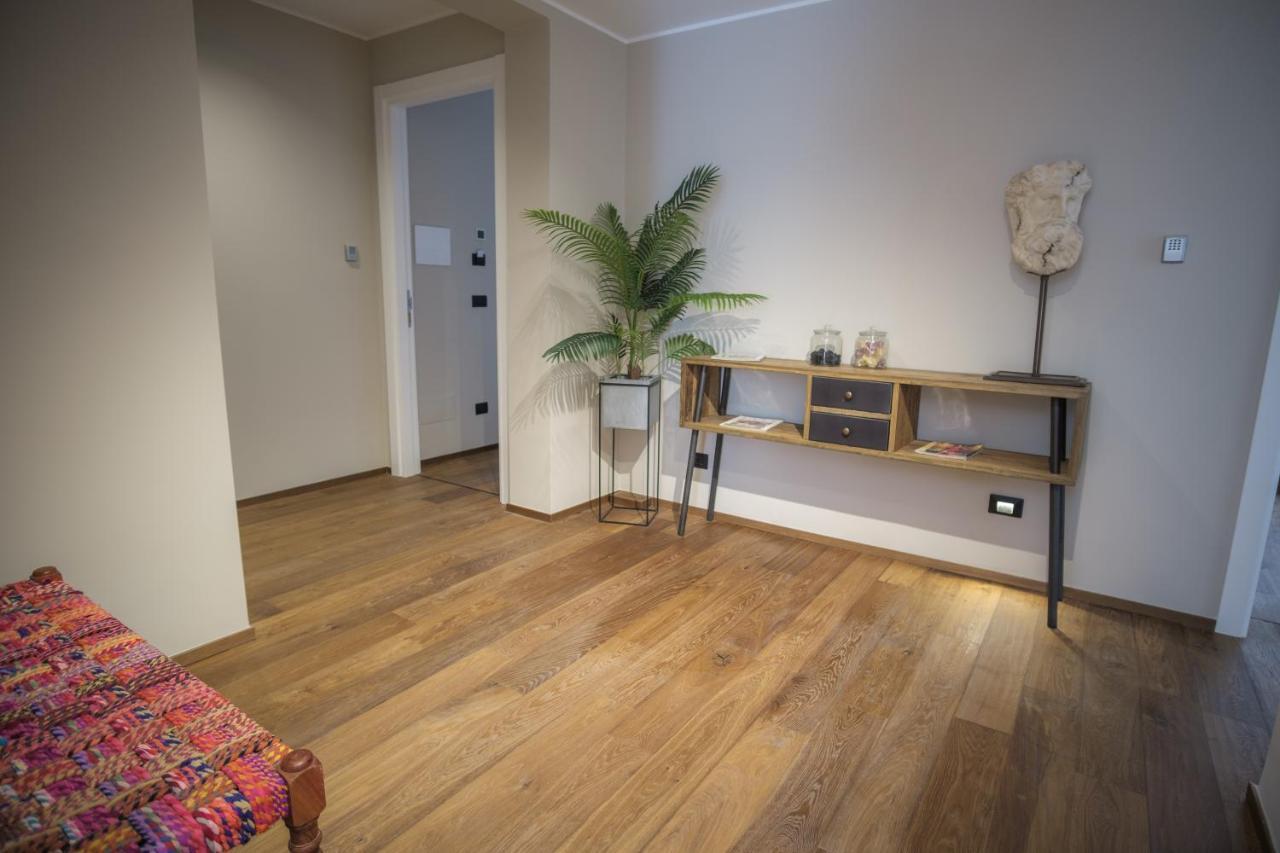 Palazzo Danisi Rooms&Suites Bari Kültér fotó